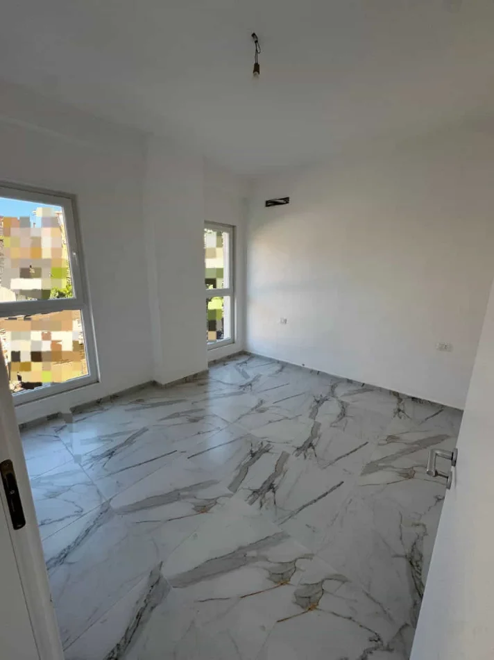 Tirane, jepet me qera zyre Kati 1, 69 m² 520 € (Rruga Dritan Hoxha)