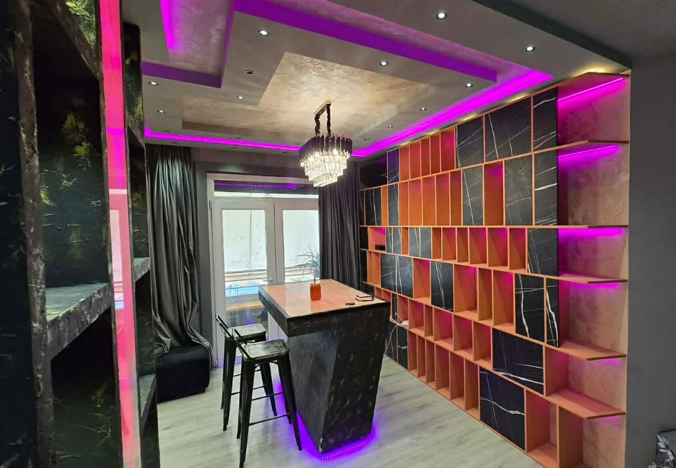 Tirane, shitet apartament 2+1+Ballkon Kati 4, 100 m² 180.000 € (Astir)