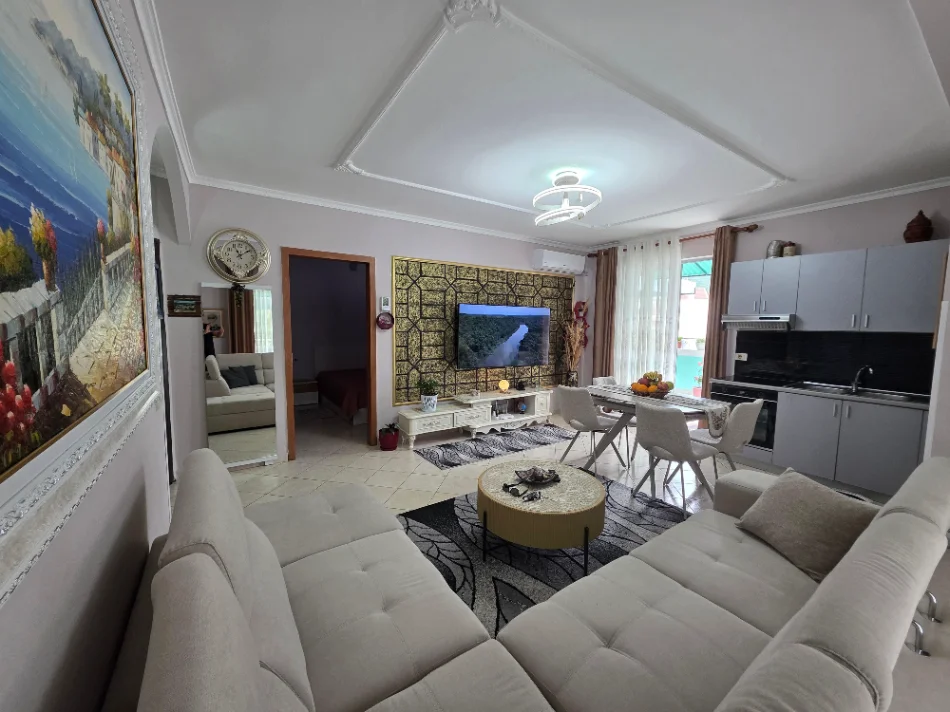 Tirane, shes apartament 2+1 Kati 5, 144 m² 163.000 € (Rruga Muhamet Deliu)