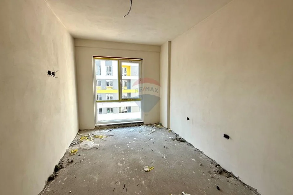 Apartament ne shitje, 2+1 me post parkimi tek Univers City! (109'000 Euro)