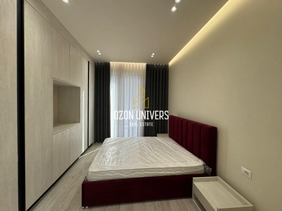 Tirane, jepet me qera apartament 2+1+Ballkon Kati 8, 114 m² 1.500 € (Kompleksi Delijorgji, Rruga e Kavajës)