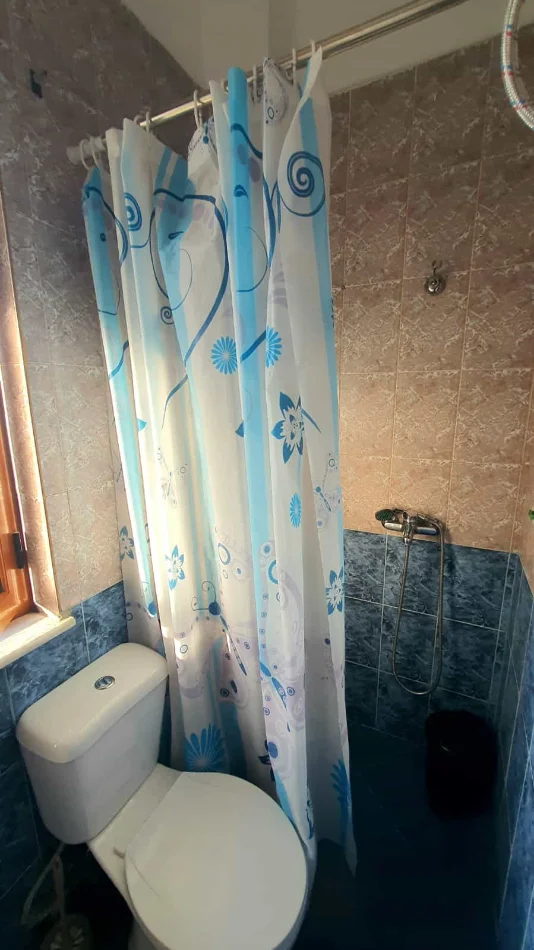 Tirane, jepet me qera apartament 1+1 Kati 8, 40 m² 370 € (5 Maji)