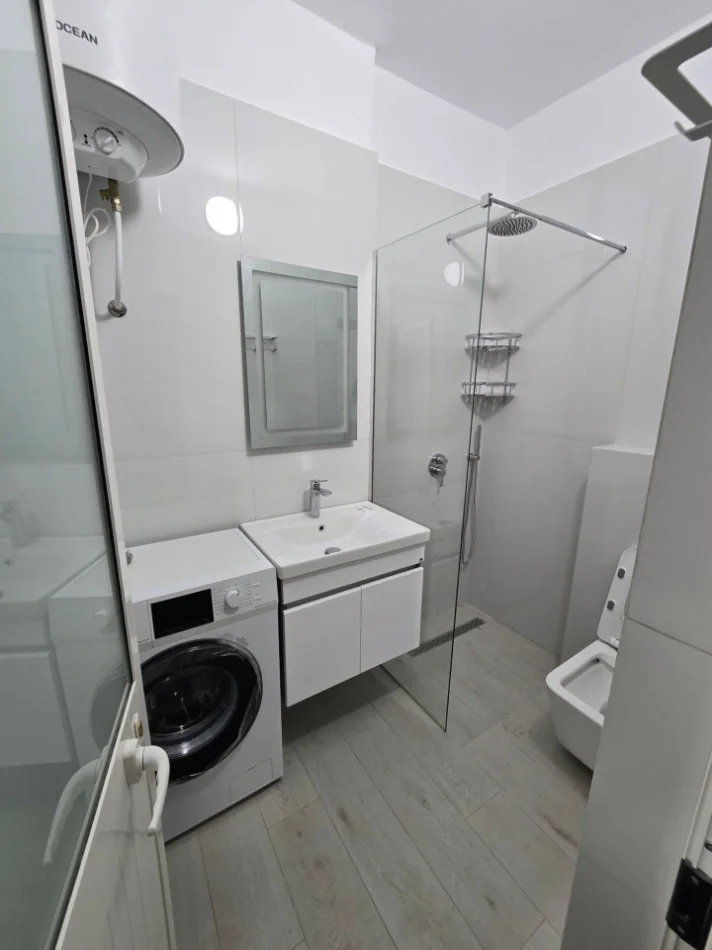 JEPET ME QERA APARTAMENT_ Garsonierë/ MYSLYM SHYRI