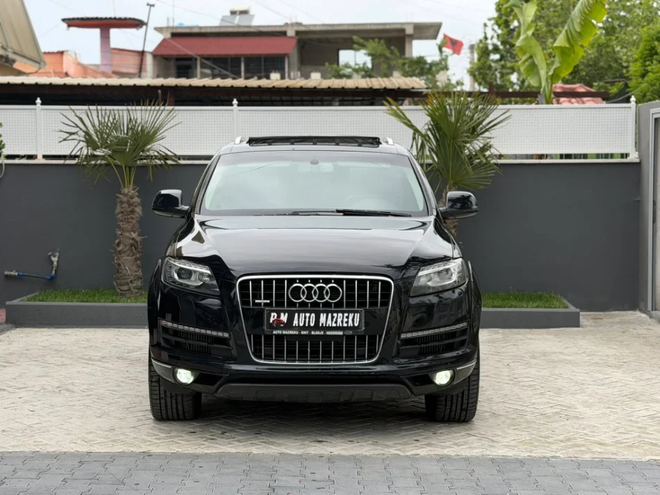 Fier, shes makine AUDI Q7-3.0 DIESEL TDI-PANORAMA-7 VENDSHE-FULL OPTIONS-NDERROHET Nafte, e zeze automatik Klima 285.000 km 9.300 €