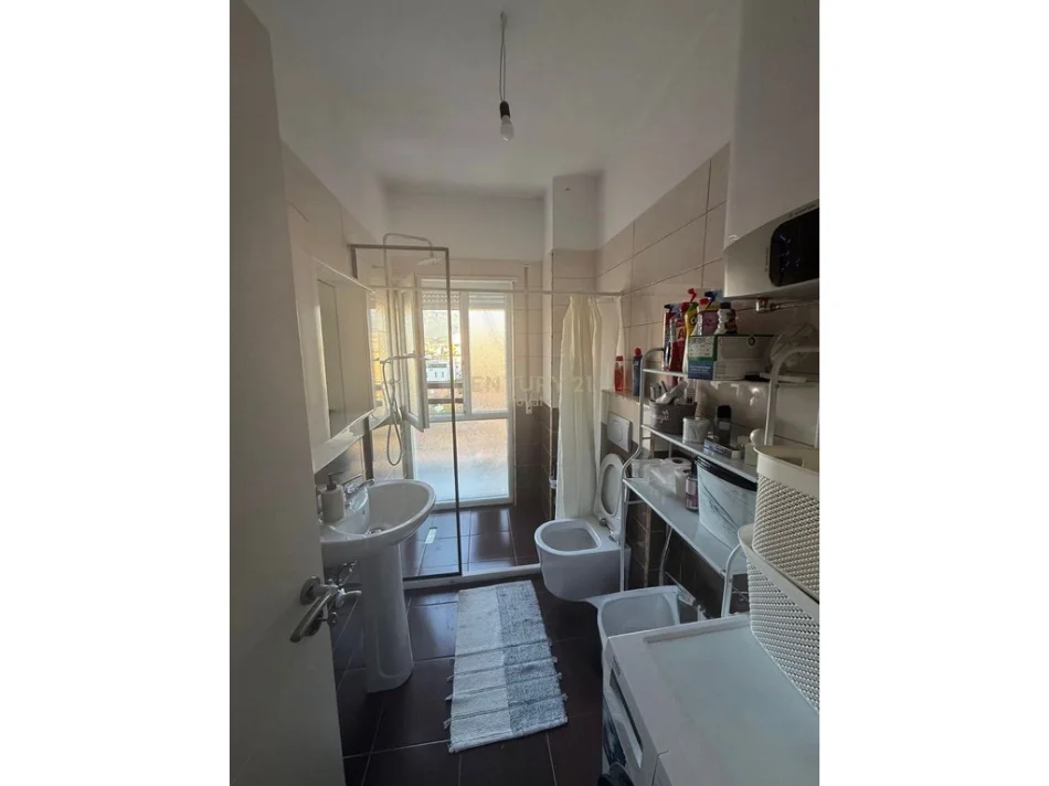 Tirane, shes apartament 1+1 Kati 6, 75 m² 202.000 € (Selvia)