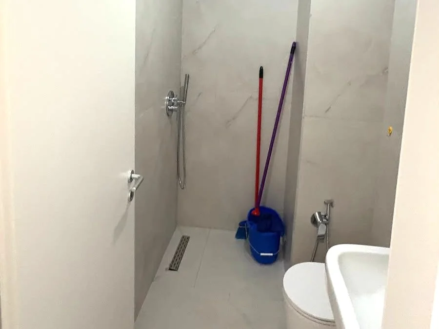 Tirane, jepet me qera apartament 1+1 Kati 8, 90 m² 450 € 