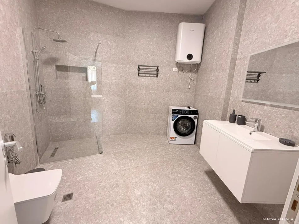 Tirane, jap me qera apartament 1+1 Kati 2, 74 m² 790 € (Spring Residence, prane Ish UET)
