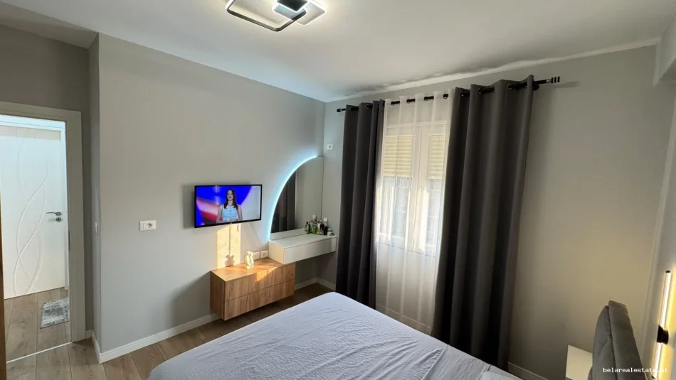 Tirane, shes apartament 2+1 Kati 6, 81 m² 114.800 € (Bulevardi Donald Trump)