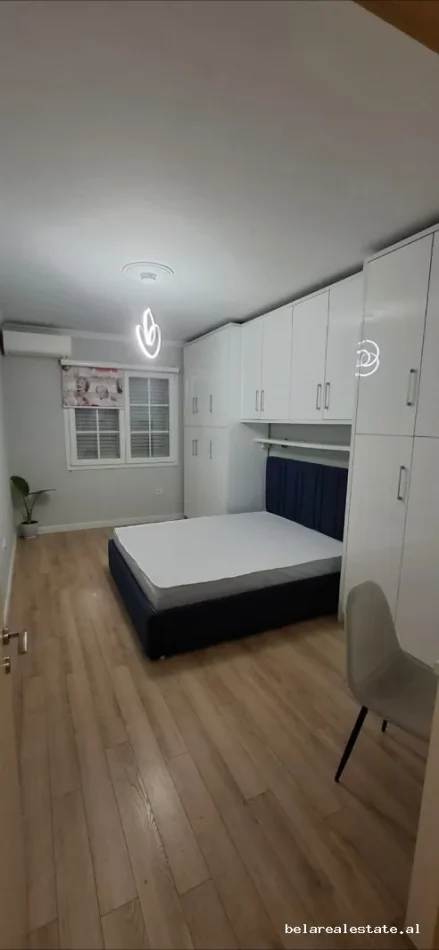 Tirane, shitet apartament 1+1 Kati 2, 57 m² 132.000 € (Rruga Zallit)