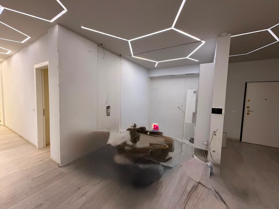 Tirane, jepet me qera zyre Kati 3, 140 m² 2.000 € (Blloku)