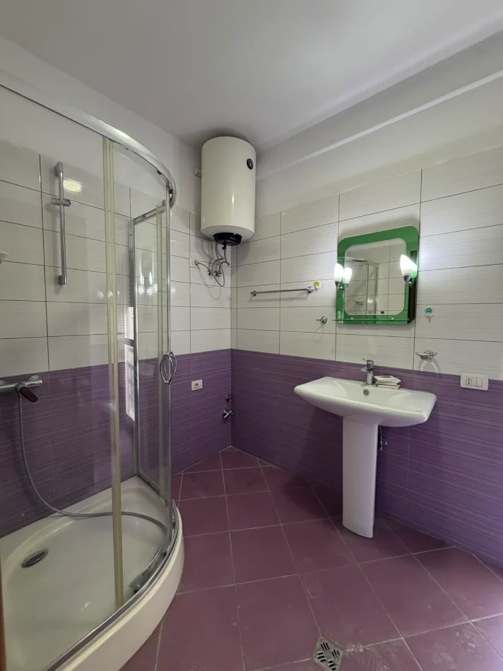 Tirane, shitet apartament 2+1 , 112 m² 270.000 € 