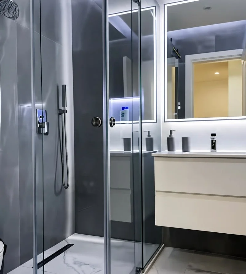 Tirane, jepet me qera apartament 2+1 , 100 m² 850 € 