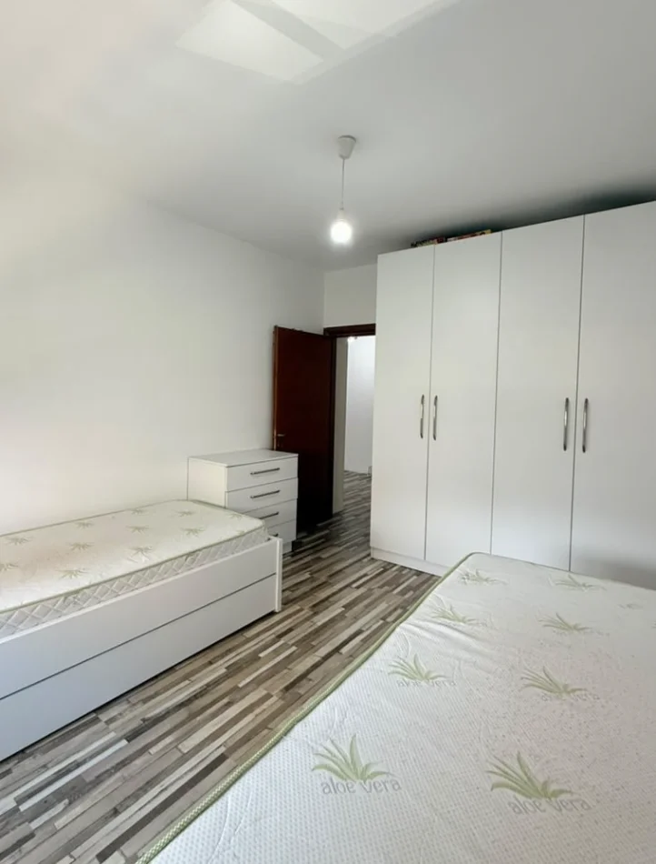 Tirane, shitet apartament 2+1 Kati 3, 111 m² 265.000 € 