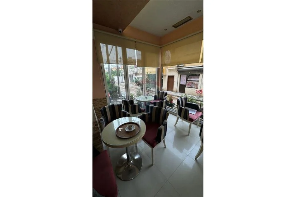 Tirane, shitet lokal Kati 0, 96 m² 310,000 € (Rruga "Mehmet Brocaj")