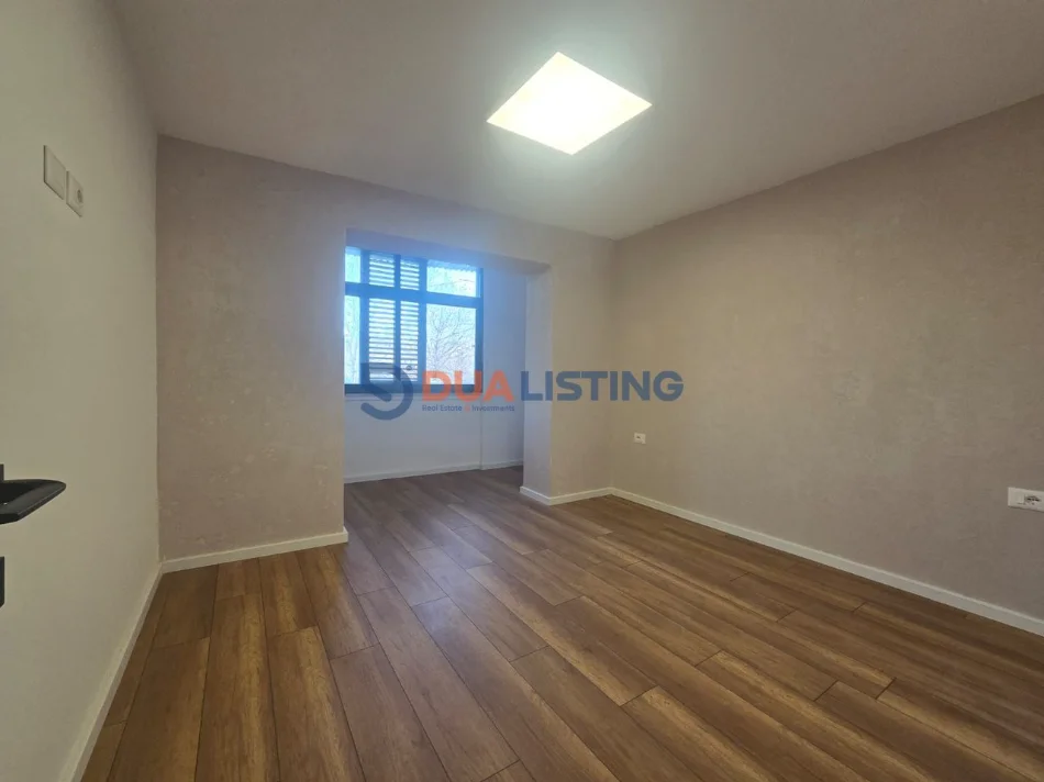 Tirane, jepet me qera apartament 2+1 , 77 m² 800 € 