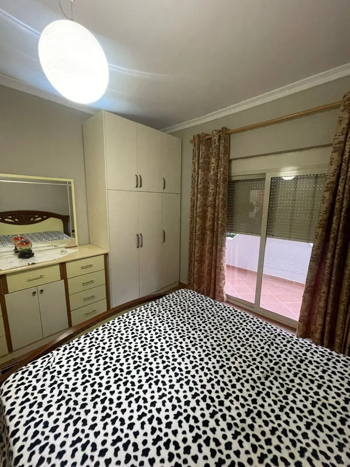 Tirane, jepet me qera Vile 2+1+Ballkon Kati 2, 100 m² 600 € (irfan tomini)