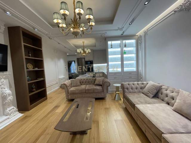 Tirane, jepet me qera apartament 1+1 Kati 4, 70 m² 600 Euro (ATSH)