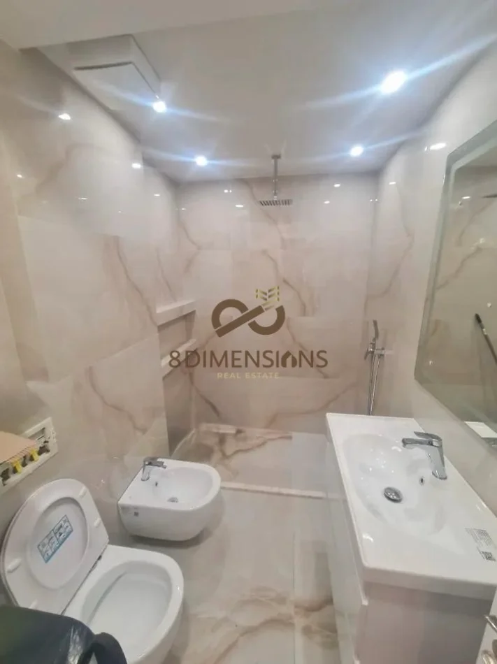Tirane, shitet apartament 1+1+Ballkon Kati 2, 62 m² 233.000 € (rruga e kavajes)