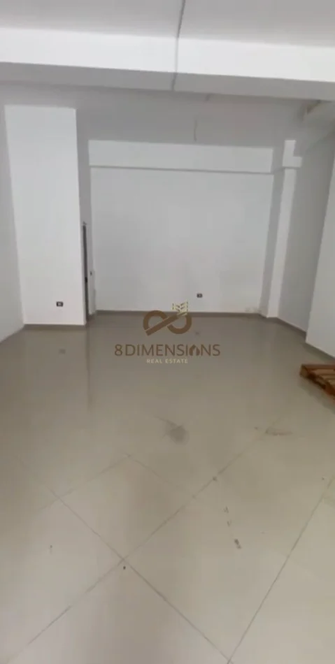 Tirane, shitet dyqan Kati 0, 125 m² 275.000 € (yzberisht)