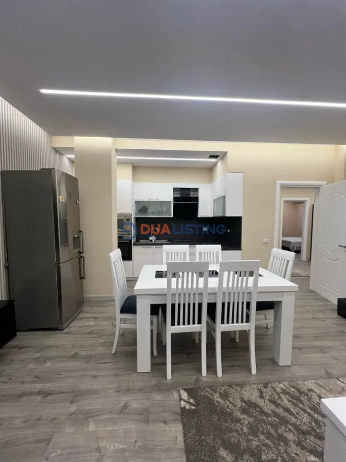 Tirane, jepet me qera apartament 3+1+Aneks+Ballkon Kati 1, 145 m² 900 € (rruga jordan misja)