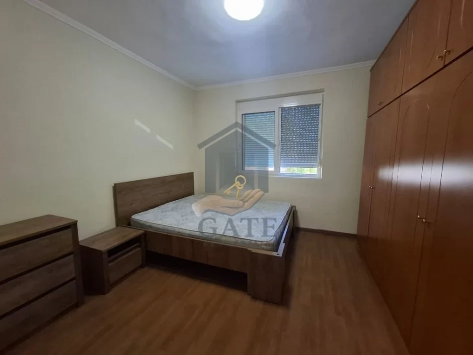 Durres, jepet me qera apartament 1+1 Kati 3, 55 m² 250 € 