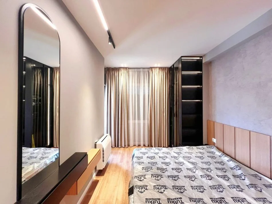 Tirane, shitet 1+1 , 165.000 € 