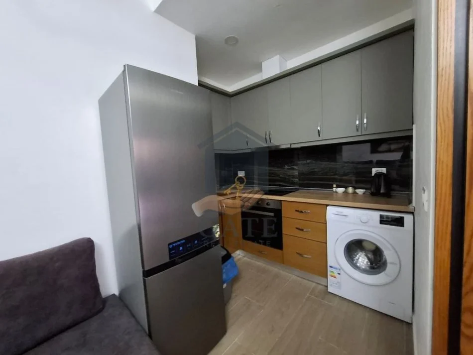 Durres, jepet me qera apartament 1+1 Kati 1, 55 m² 350 € 