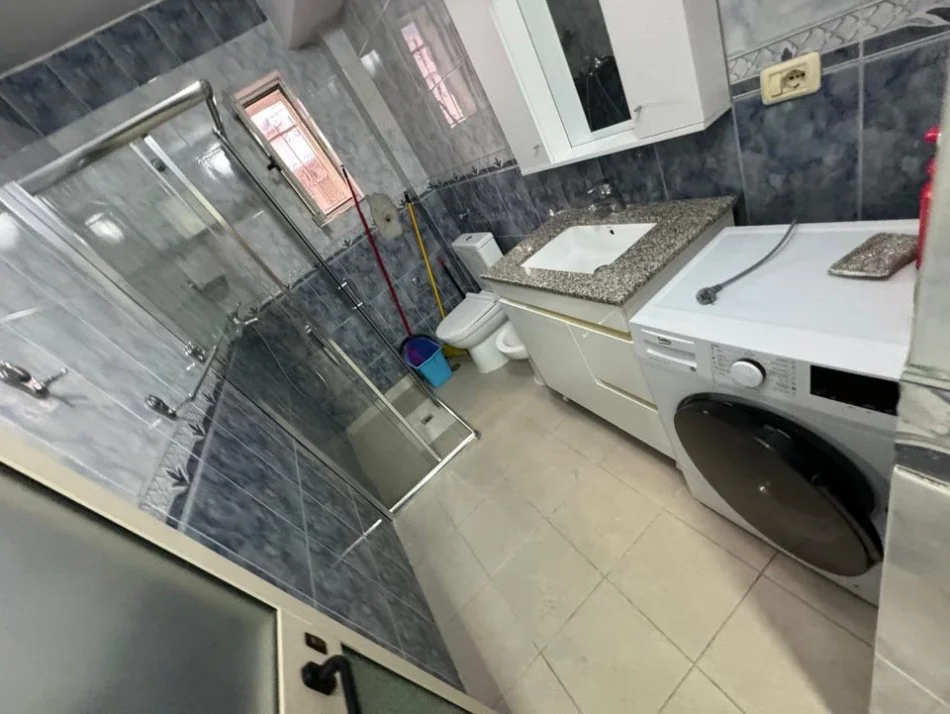 Shitet  1+1, MYSLYM SHYRI  147.000 EURO