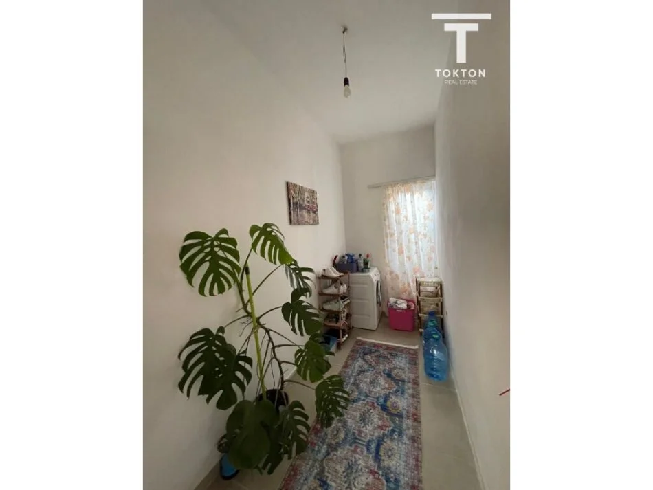 Tirane, shitet shtepi private, 261 m² , 120.000 Euro