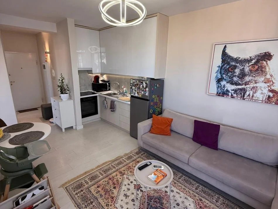 Tirane, shitet apartament 1+1 , 50 m² (Rr Bardhyl)