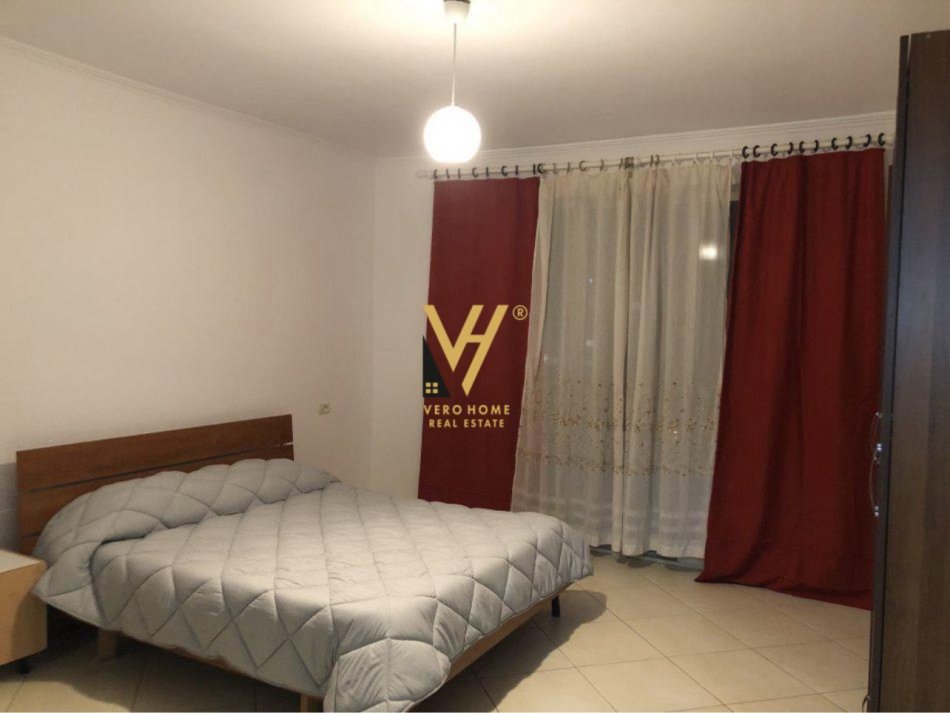 Tirane, jepet me qera apartament 1+1+Ballkon Kati 6, 81 m² 500 € (DON BOSKO)