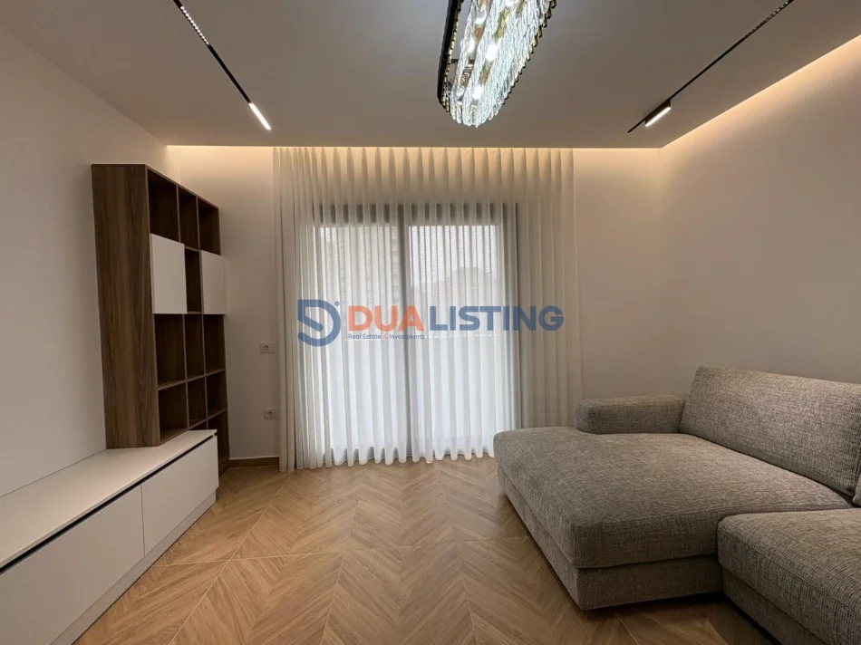 Tirane, shitet 2 apartamente 1+1 , 129 m² 315.000 € (Astir)