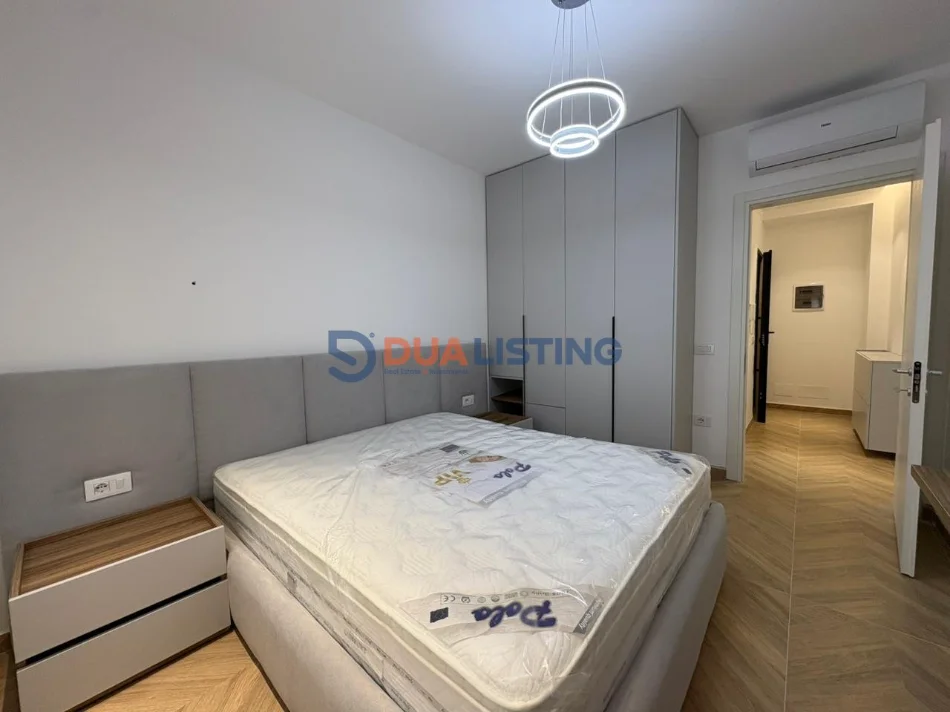 Tirane, shitet 2 apartamente 1+1 , 129 m² 315.000 € (Astir)