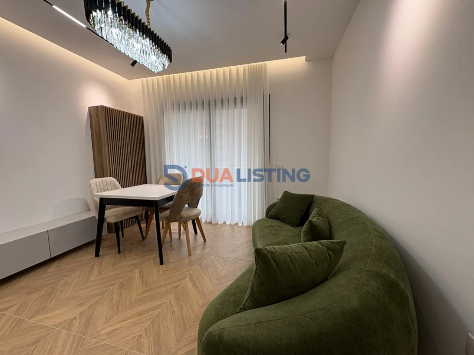 Tirane, shitet 2 apartamente 1+1 , 129 m² 315.000 € (Astir)
