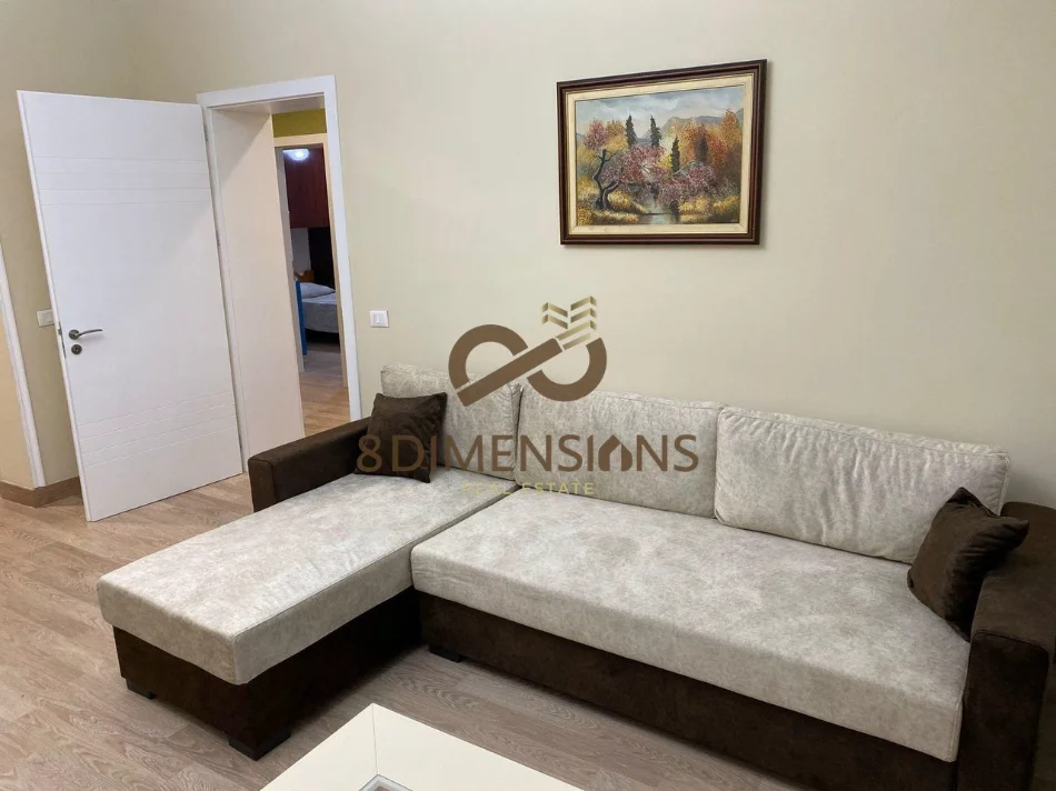 Tirane, shitet apartament 2+1+Ballkon Kati 3, 109 m² 210.000 € (rruga e durresit)