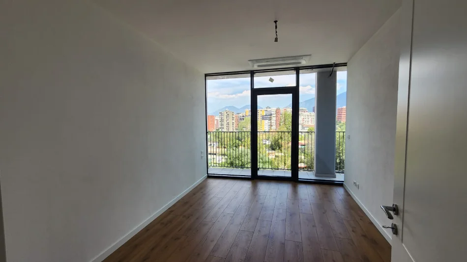 Tirane, shitet apartament 2+1+Ballkon , 132 m² 457.000 € (Lake View Rezidence Liqeni Tiranes)