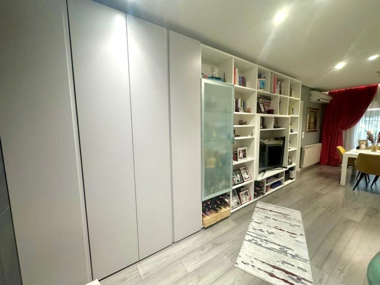 Tirane, shitet 2+1 , 105 m² 2.250.000 € 