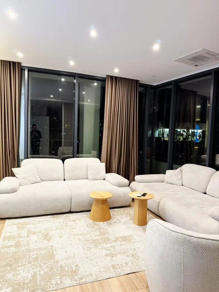 Tirane, shitet apartament 2+1 , 124 m² 550.000 € 