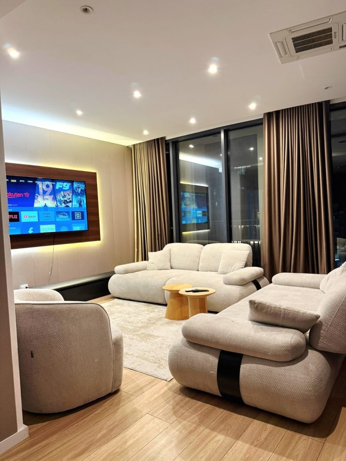 Tirane, shitet apartament 2+1 , 124 m² 550.000 € 