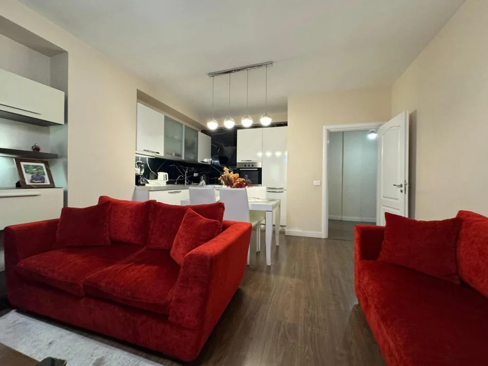 Tirane, shitet apartament 2+1 , 95 m² 205.000 € 