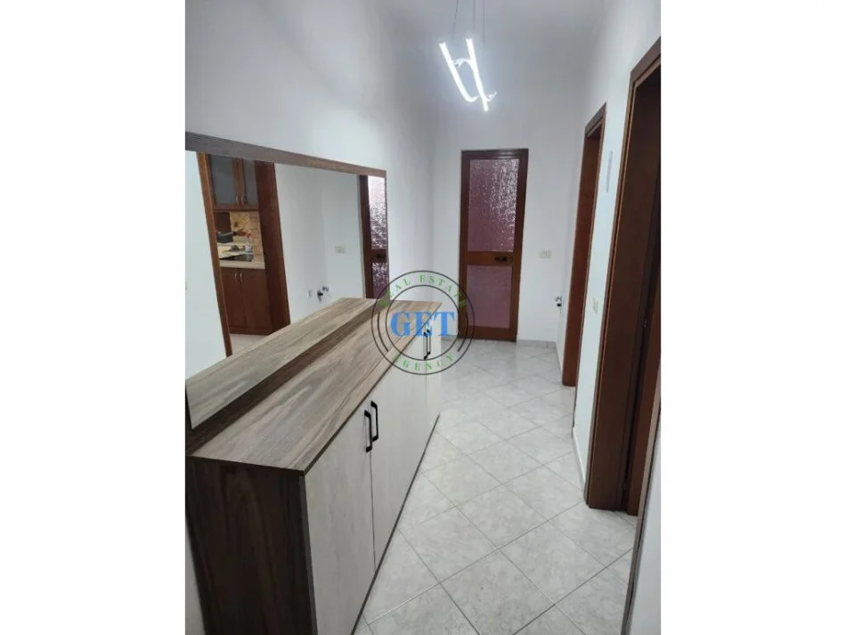 Durres, shes apartament 1+1 Kati 6, 75 m² 90.000 € (Plazhi Hekurudha Durres)