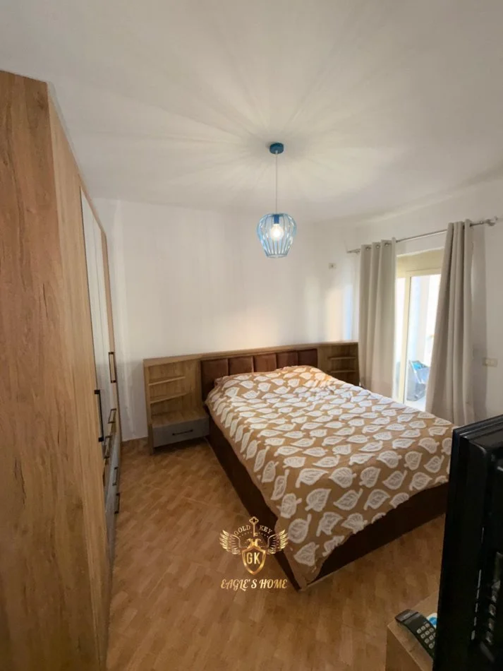 Durres, shes apartament 1+1+Ballkon Kati 2, (SHKEMBI KAVAJES)