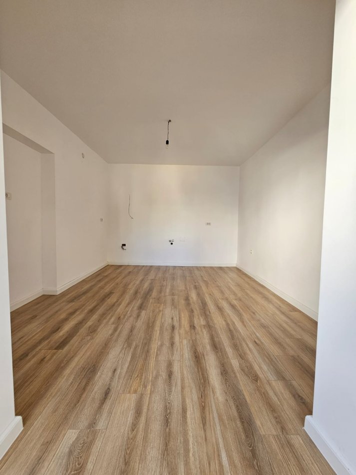Tirane, shitet 1+1 , 44 m² 98.000 € (mozaiku tiranes)