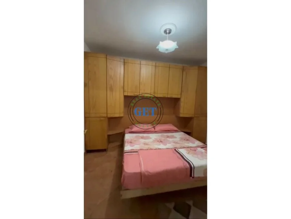 Durres, jepet me qera apartament 2+1 Kati 2, 92 m² 400 € (Shkembi i Kavajes, Durres)