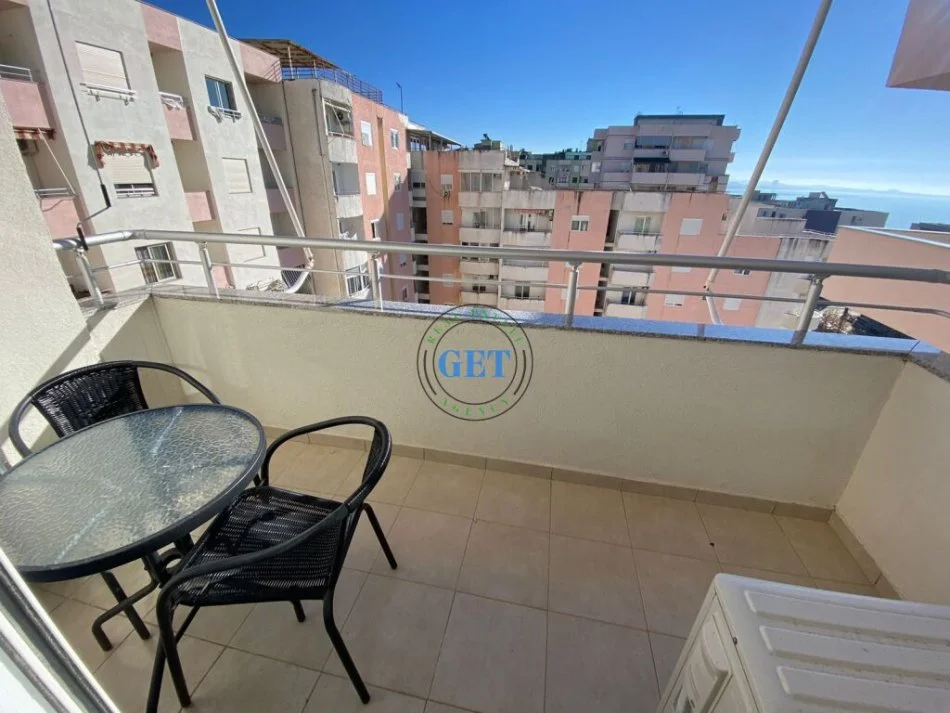 Durres, jepet me qera apartament 1+1 Kati 7, 40 m² 500 € (Rrota Kuqe,Plazh, Durrës)