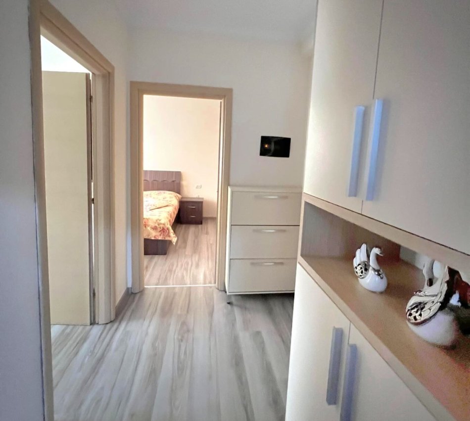 Tirane, shitet apartament 1+1 , 66 m² 113.000 € (Astir)