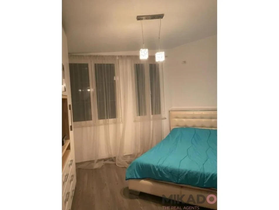 shitet 1 Katshe, , 382 m² 440,000 €