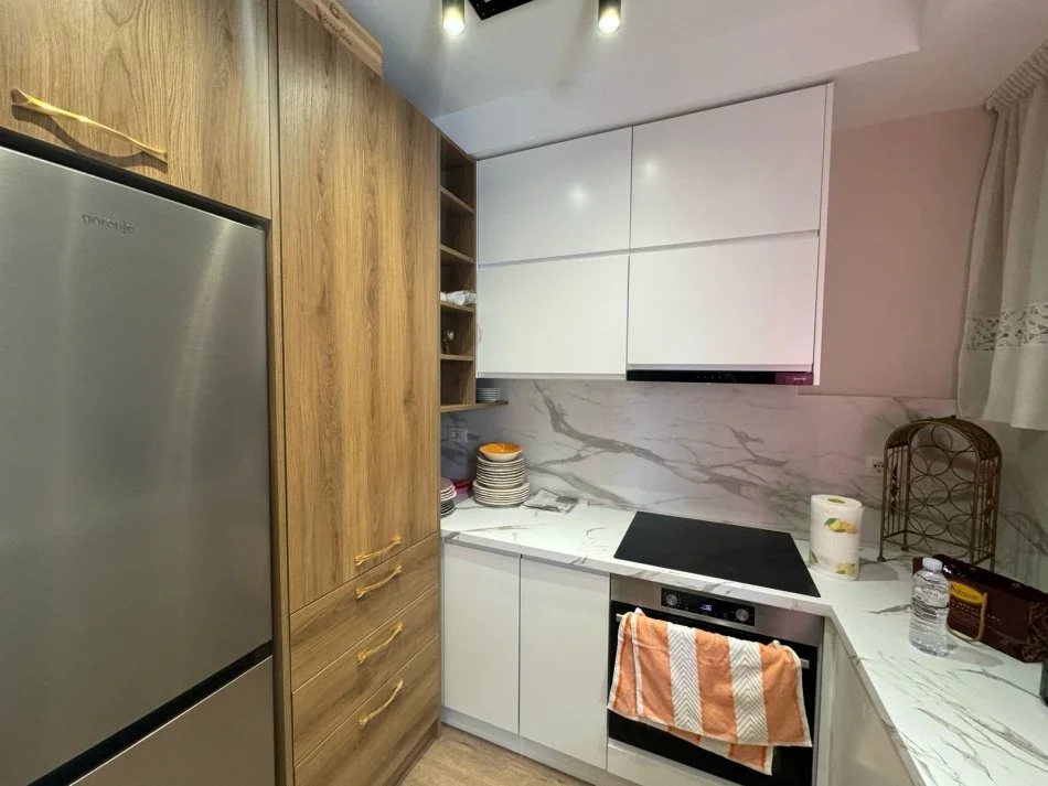 Tirane, jepet me qera apartament duplex 2+1 Kati 2, 120 m² 1.000 € (Rezidenca kodra e diellit 2)