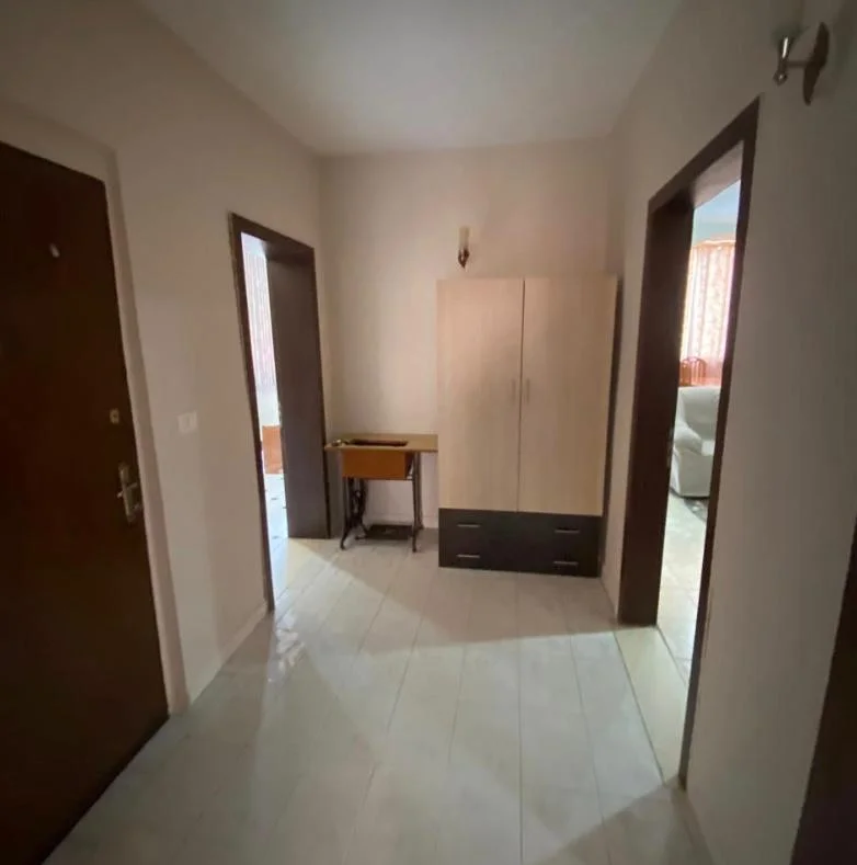 Tirane, jepet me qera apartament 2+1 Kati 5, 65.000 € (Te Ambasada Amerikane)