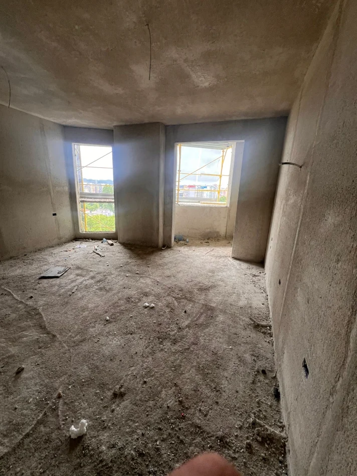 Tirane, shitet apartament 2+1+Ballkon Kati 5, 89 m² 157.000 € (COLONNADE REZIDENCE)